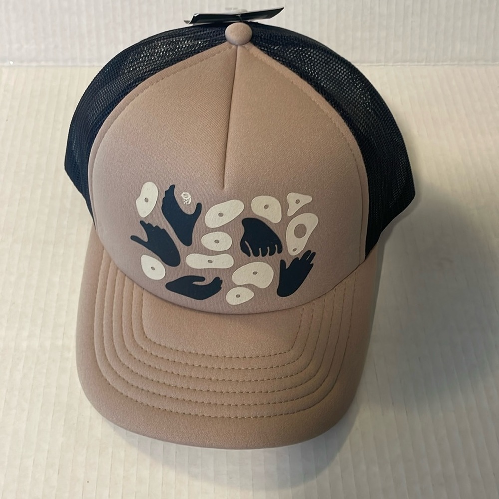 Mountain HardWear Women’s Trucker Hat NWT